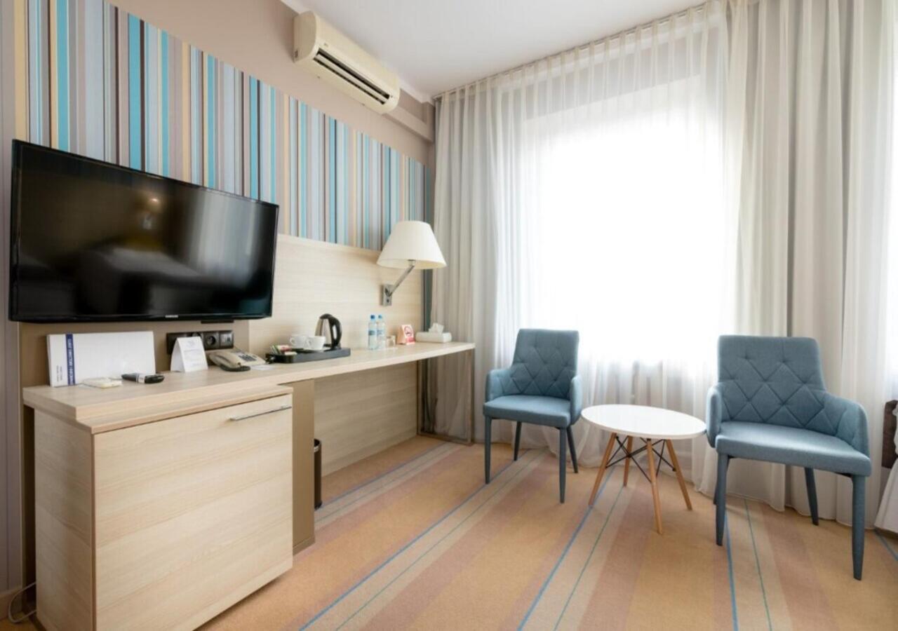 Hotel Cristal Bialystok Ngoại thất bức ảnh