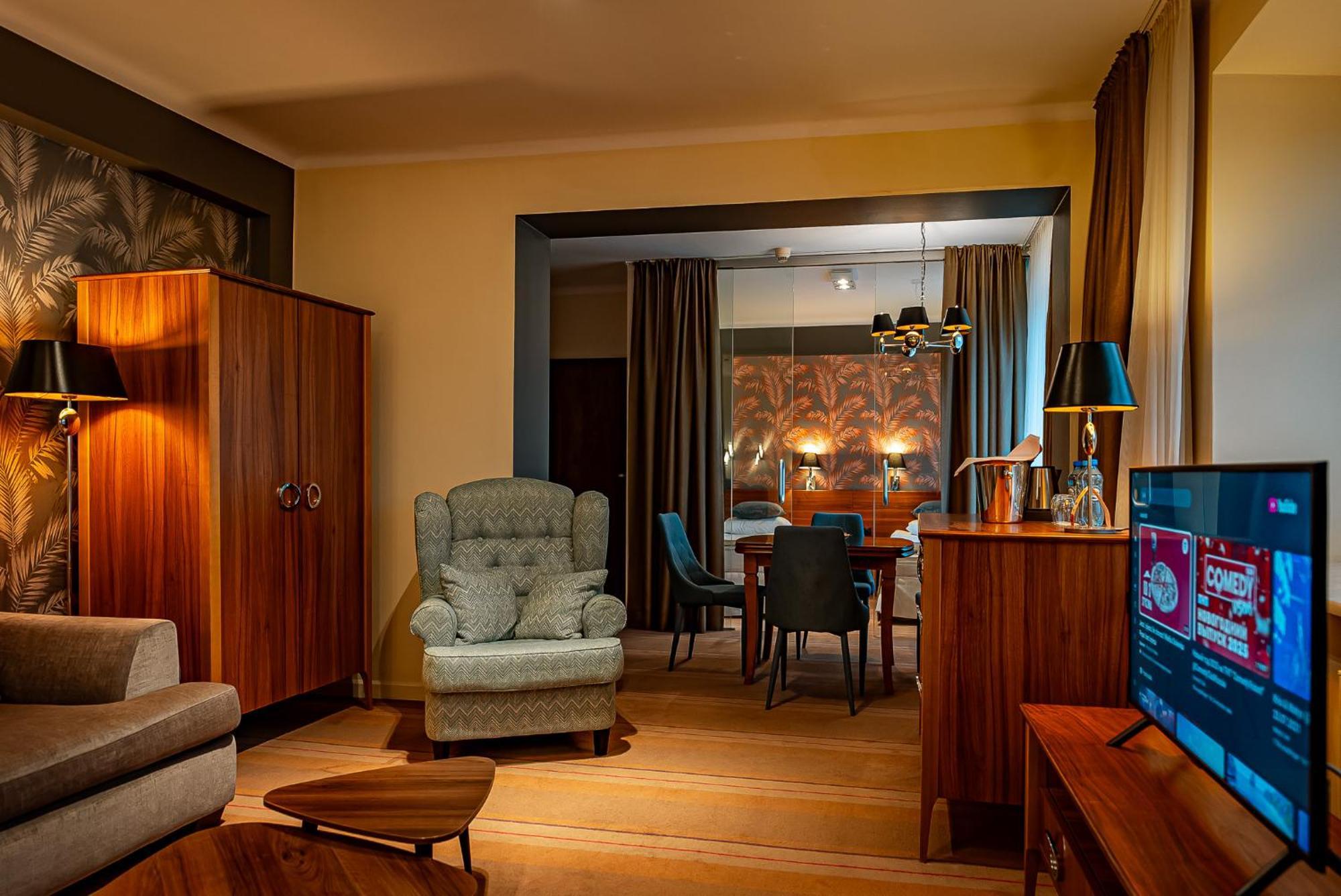 Hotel Cristal Bialystok Ngoại thất bức ảnh