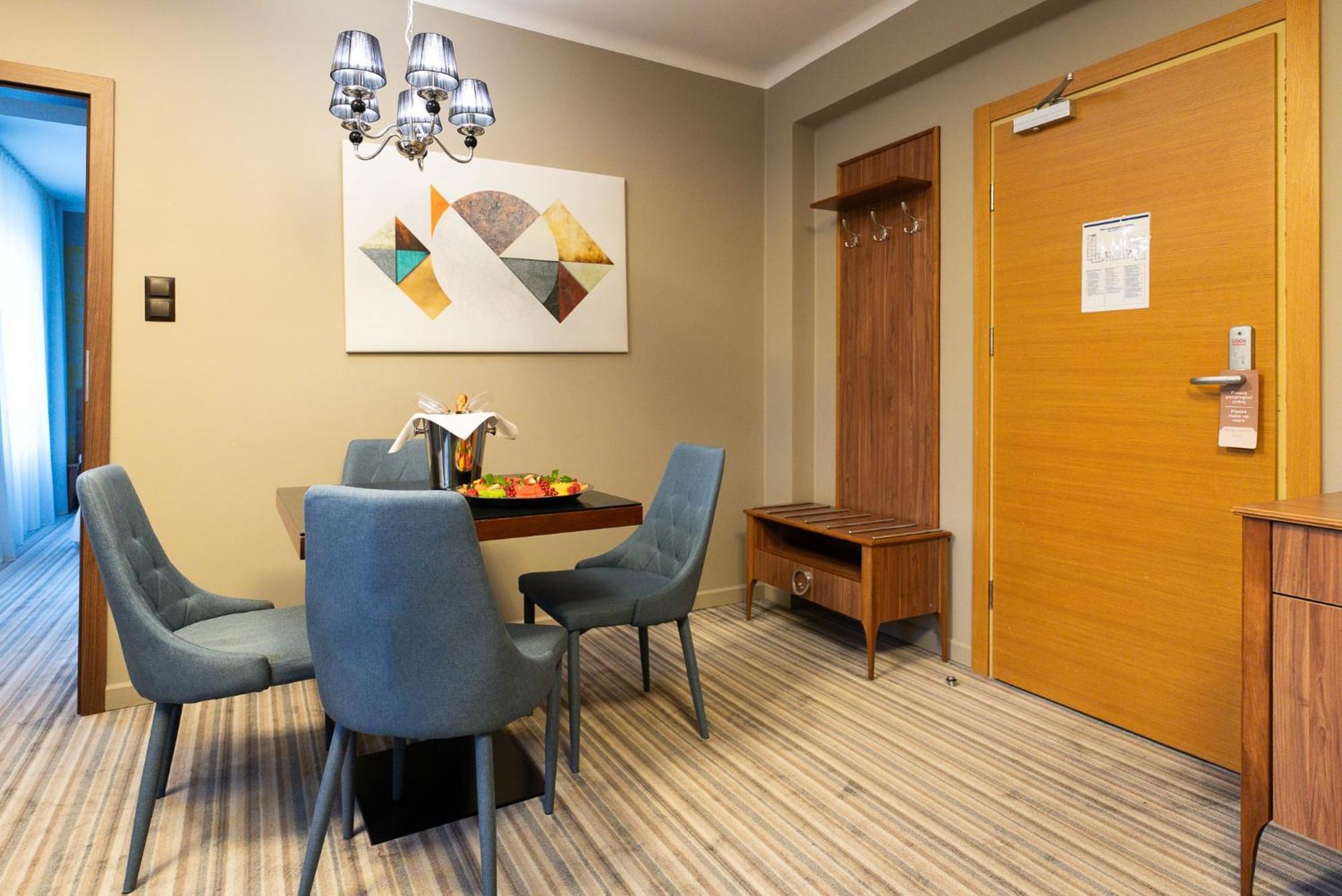 Hotel Cristal Bialystok Ngoại thất bức ảnh