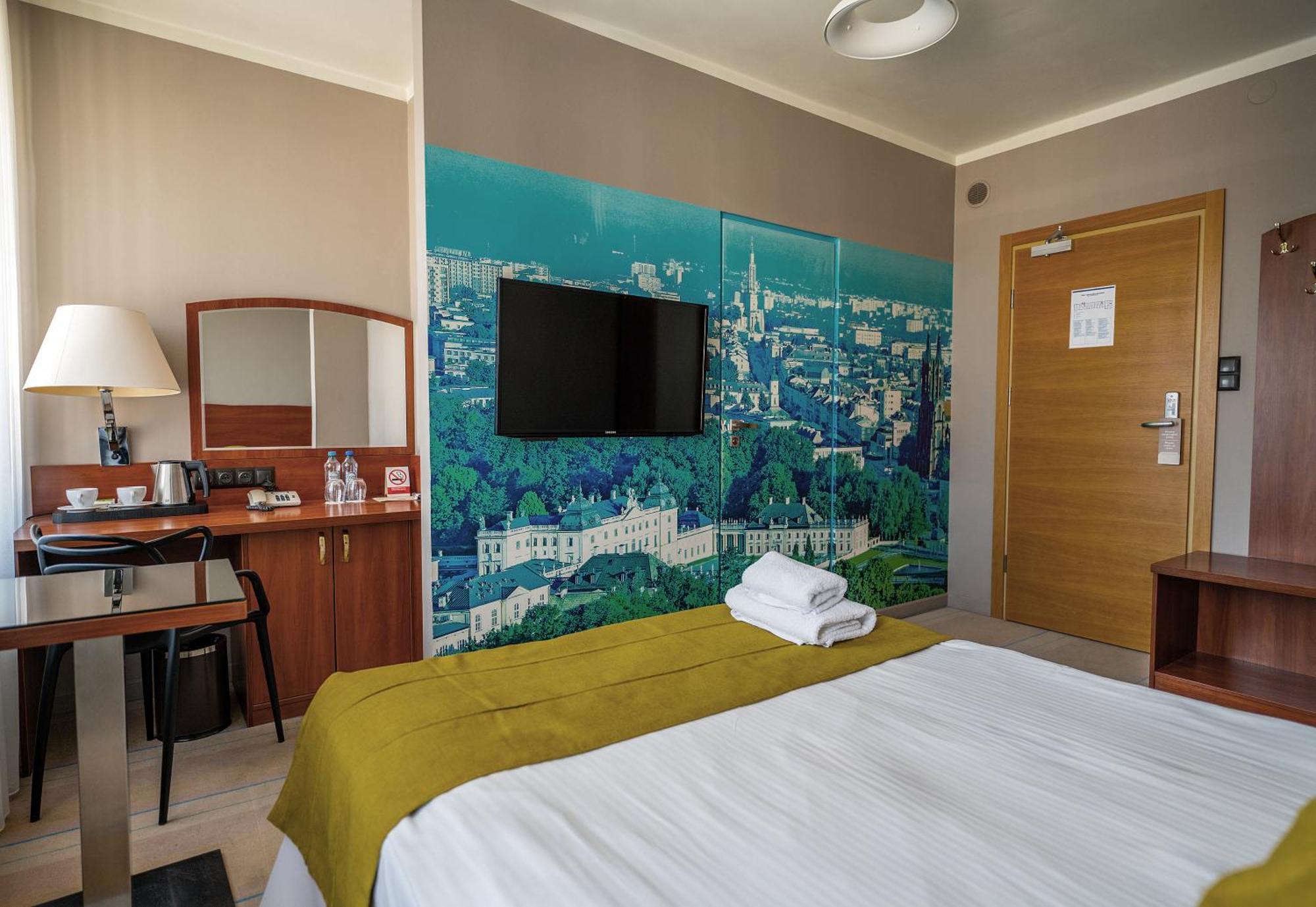 Hotel Cristal Bialystok Ngoại thất bức ảnh