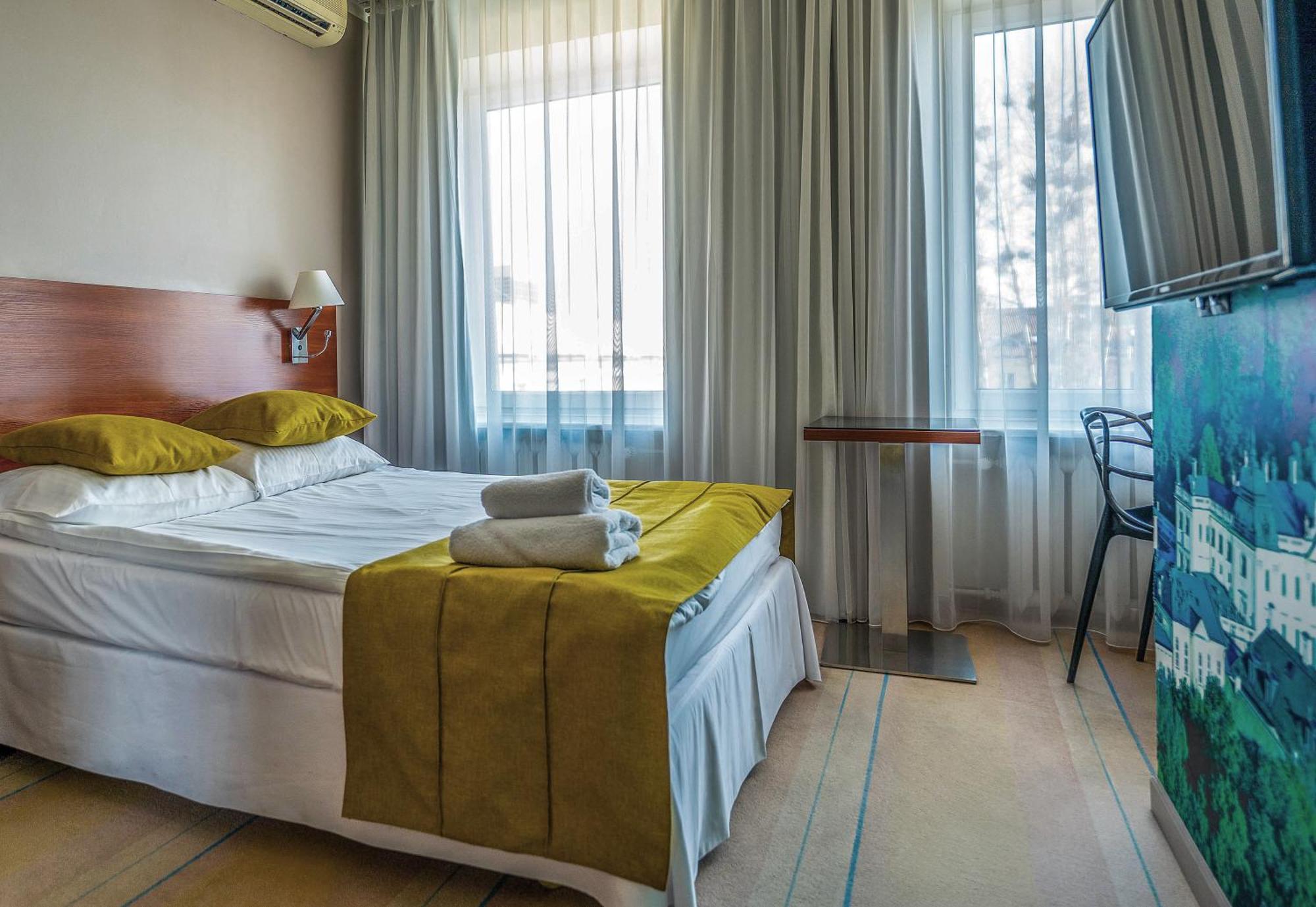 Hotel Cristal Bialystok Ngoại thất bức ảnh