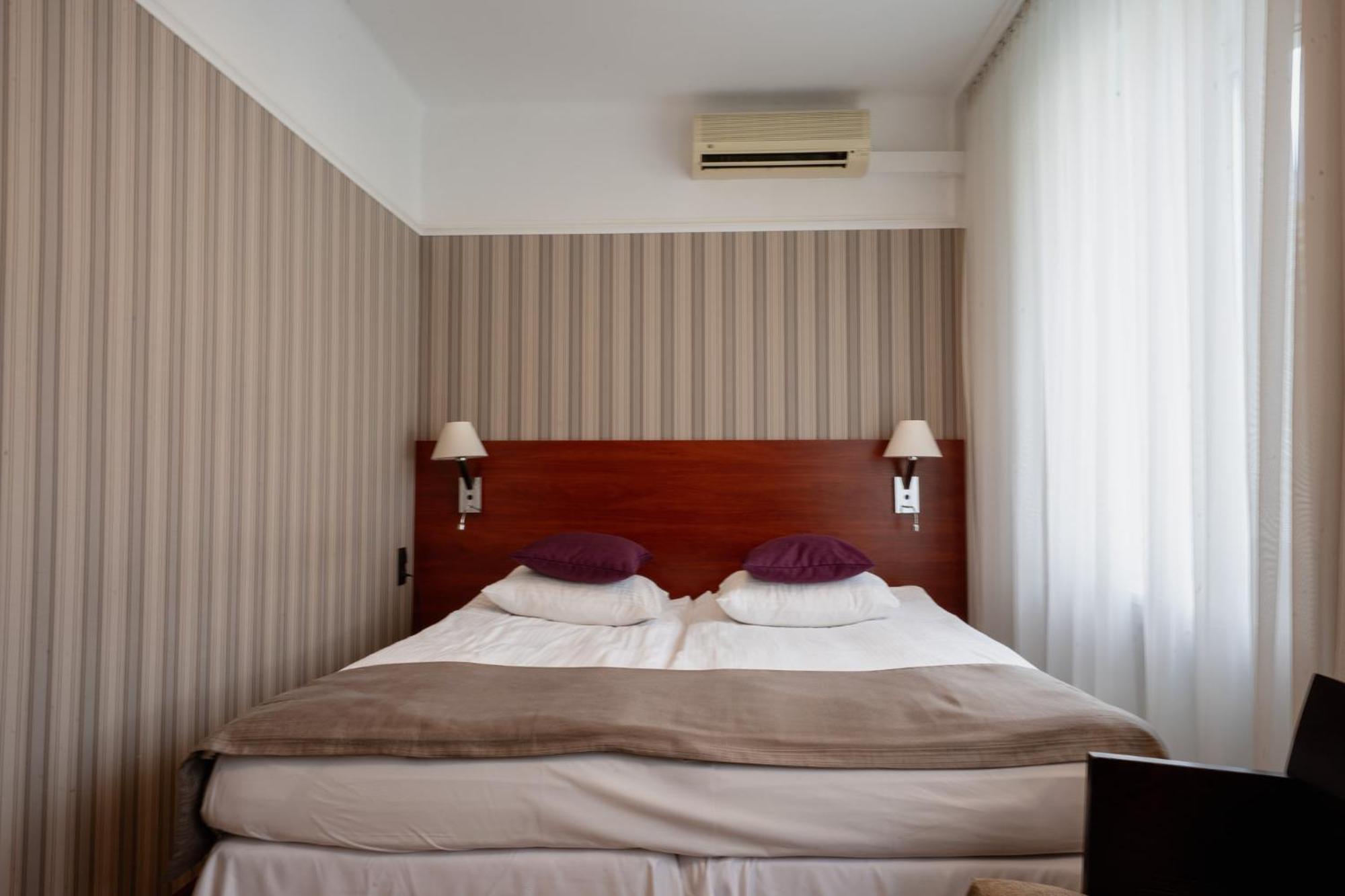 Hotel Cristal Bialystok Ngoại thất bức ảnh